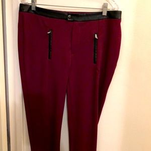 G by Giuliana slim leg pants